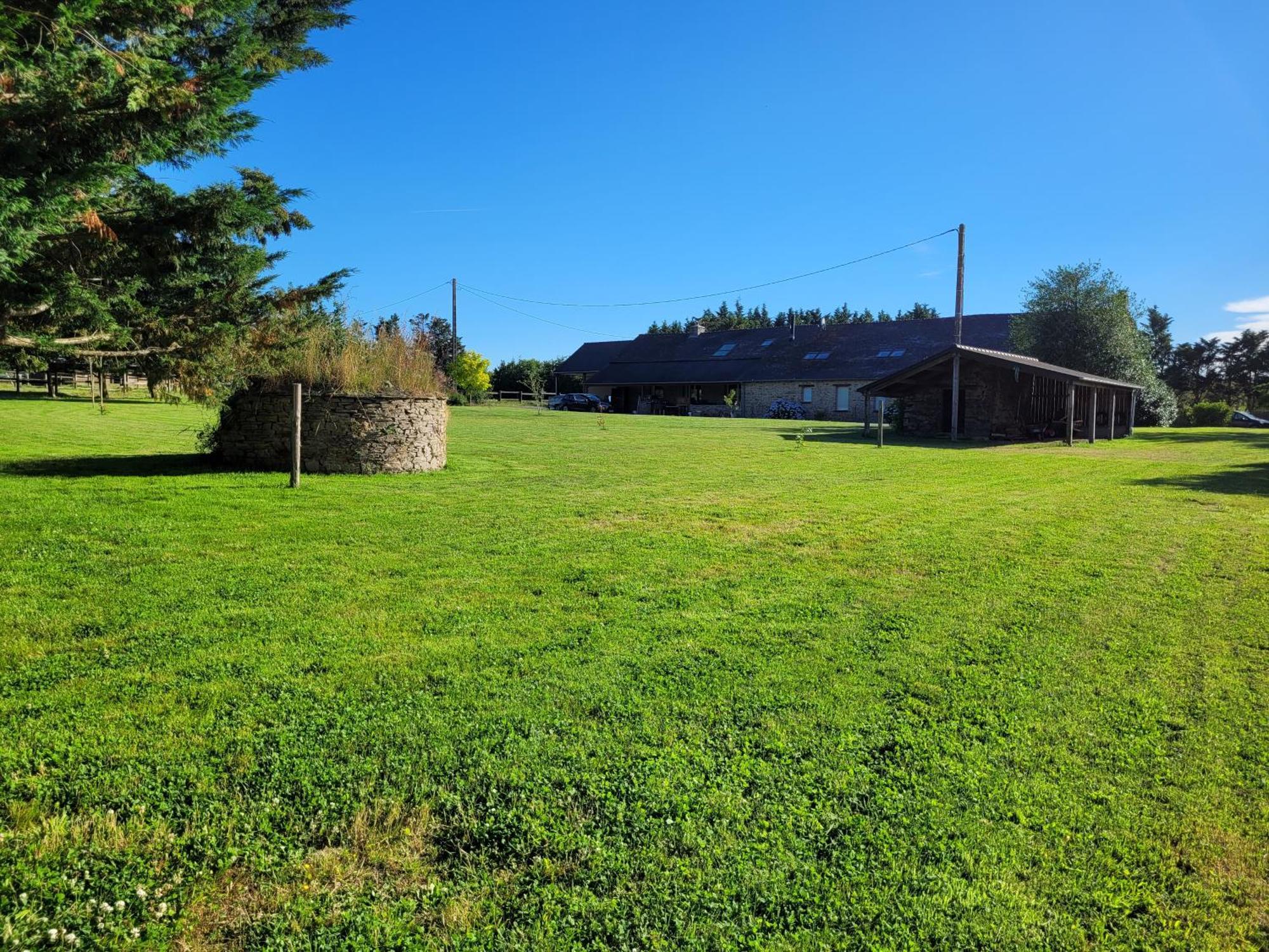Maison Familiale Domaine Val Leose Grand-Fougeray Exteriér fotografie